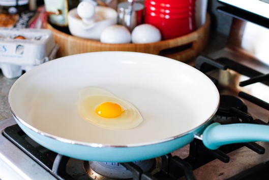 is ceramic cookware safe? 